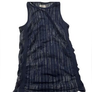 Athleta Navy Racerback Tank Top Size M Stripe Textured Stretch EUC Active Ikat